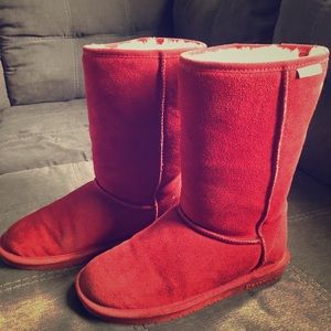Red bear paw boots